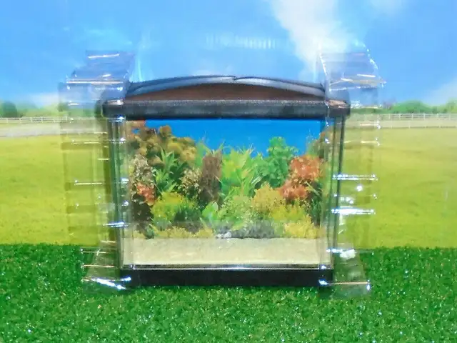 Aquarium / Batteries >/ Neuve in Toys & Games in Laval / North Shore - Image 5
