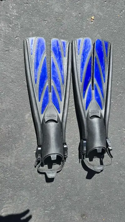 Atomic Aquatic Split Fins, View more