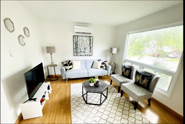 House for sale in Brampton, photo 3 of 4