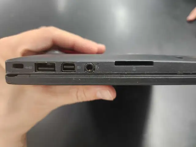 THINKPAD LENOVO X1CARBON in Laptops in Mississauga / Peel Region - Image 10