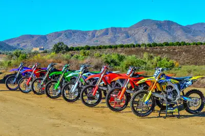 Looking for a 250cc 4 stroke dirtbike such as Crf,Rmz,Kx,Yzf. No china bikes Looking to spend betwee...