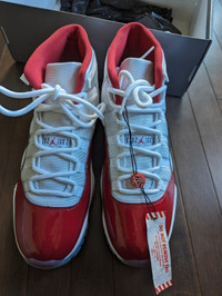 Nike Air Jordan 11 Retro cherry Red size 12