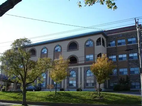 BEAUTIFULLY FURNISHED EXECUTIVE DOWNTOWN CONDO