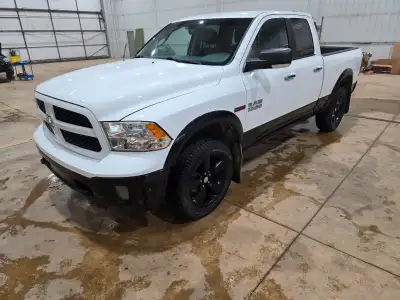 2014 Ram Ecodiesel Outdoorsman. Beautiful condition. Tuned, Full delete, Egr delete. New waterpump,...