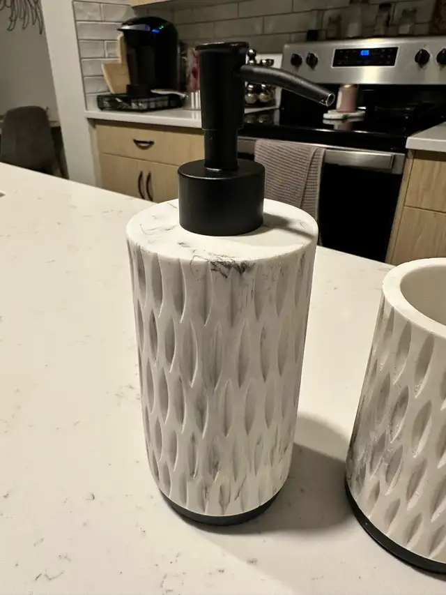 SOAP PUMP & CUP65561373553281123