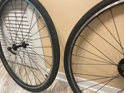 wheels (Maddux C4) for hybrid bike, View more