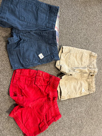 Size 9-12 month shorts