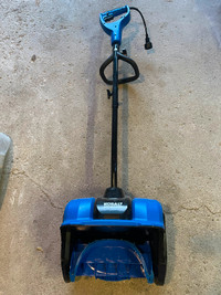 Lonely Plastic Snow Shovel with Adjustable Handle Snow blower