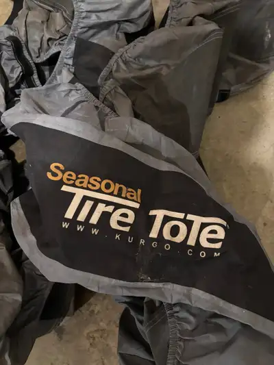 4 Tire bags (Tire Tote) Velcro and elastic tightening to fit most tires and strong poly nylon. Const...