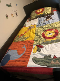 Jungle theme bedding and accessories 
