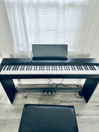 Casio privia px130 piano w/ bench & 3 pedals