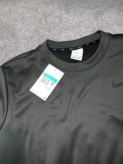 Nike sweater, View more
