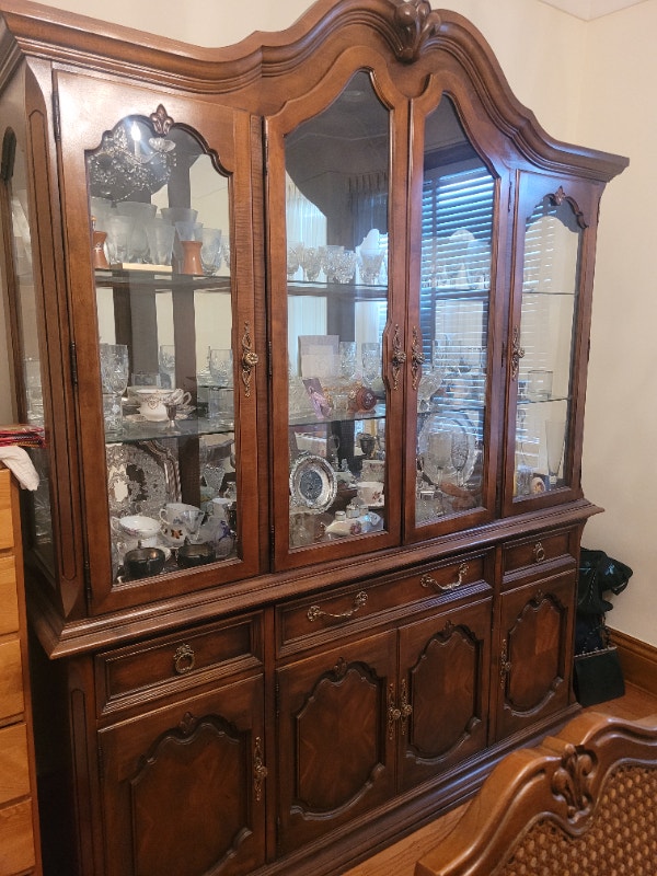 Sklar Peppler Buffet and Hutch Solid Cherry Hutches & Display