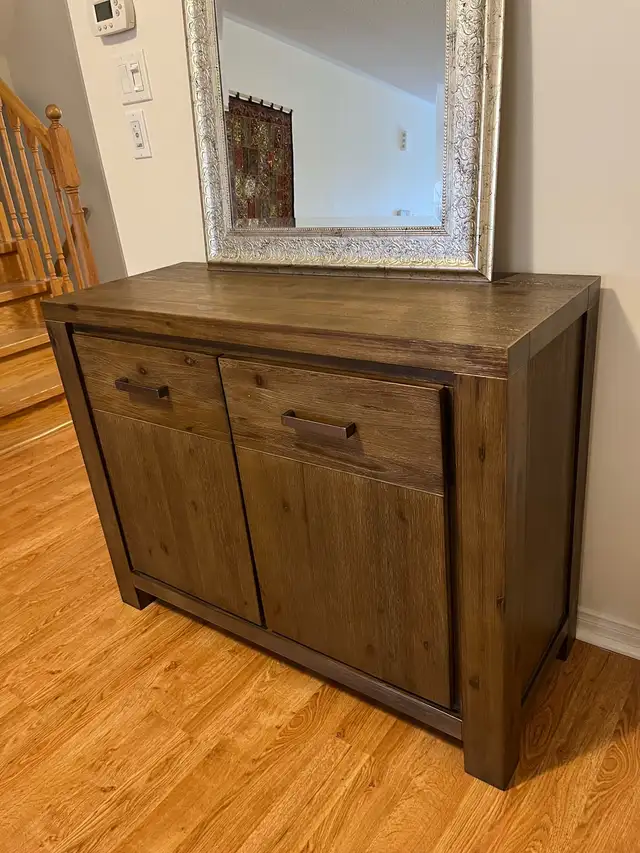Sideboard Buffet Cabinet with mirror in Hutches & Display Cabinets in Oshawa / Durham Region - Image 4