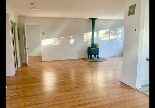 Superbe appartement à partager bord de l’eau Lachine 700$/mois in Long Term Rentals in City of Montréal - Image 8