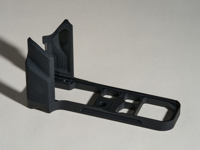 Best grip for X100VI. AGX106. Made in Canada in Cameras & Camcorders in Chatham-Kent - Image 2