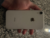 White iPhone Xr
