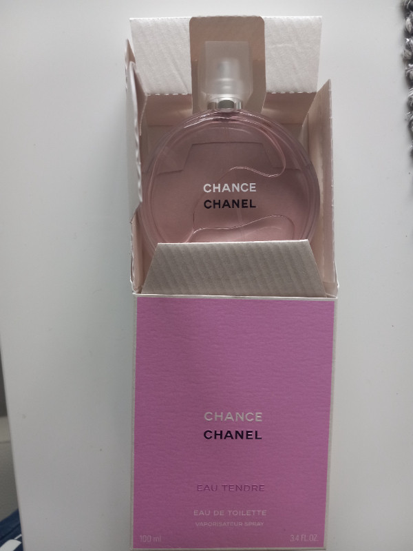 CHANEL perfume ( VAPORISATEUR Spray) | Other | City of Toronto | Kijiji