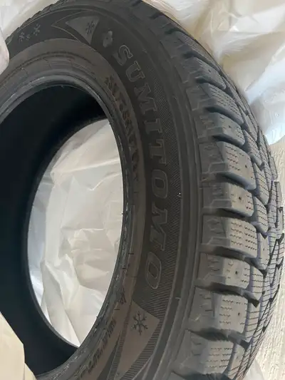 4x sumitomo winter winter Bought 2023 used for 2 seasons Tire Size: 205/60R16 91 H OEM Wheel Size: 1...