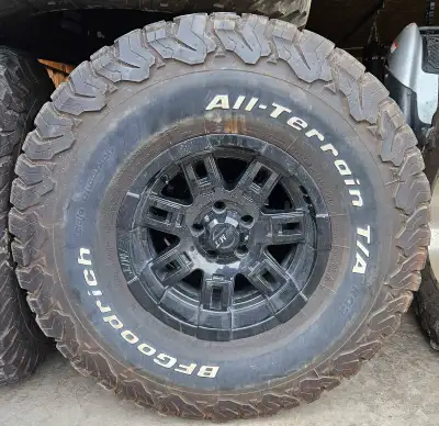 5 - 5×4.5"/114.4mm Mickey Thompson -30 offset rims 4 - BFG 33/12.5/15 A/T with 80% tread Spare "tire...
