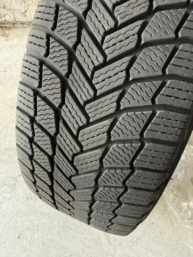 Great Winter Tires and Rims set VW/Audi - 235/50/18 in Tires & Rims in Markham / York Region - Image 6