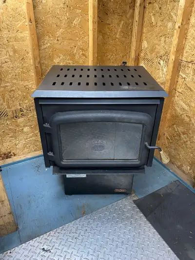 POÊLE A L’HUILE MAZOUT DROLET YUKON OIL STOVE, View more