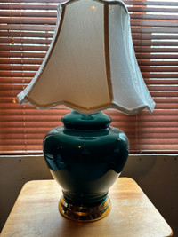 Table lamp - Green glass base