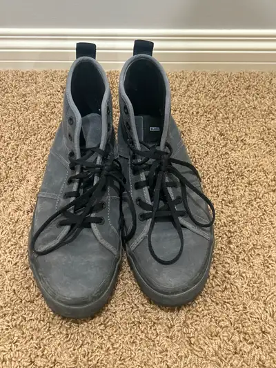 Mens Sneaker, View more