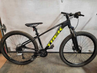 Trek Marlin 6 size Small 27.5"