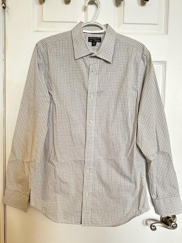 Men's Dress/Casual Shirts - M Size in Men's in City of Toronto - Image 4