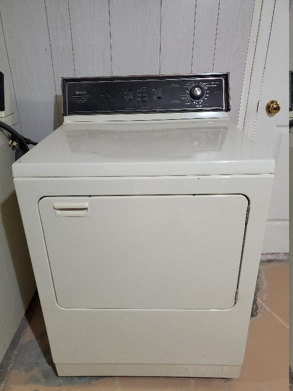 MAYTAG electric dryer in Washers & Dryers in Markham / York Region