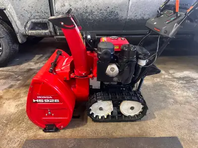 souffleuse Honda HS928, View more