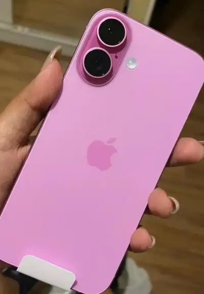 Apple iPhone 15, View more
