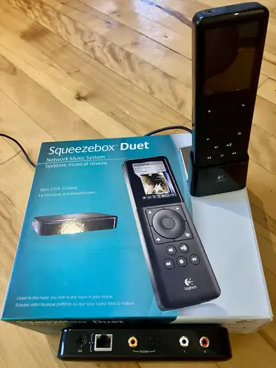 Network HiFi Streamer Logitech Squeezebox DUET, View more