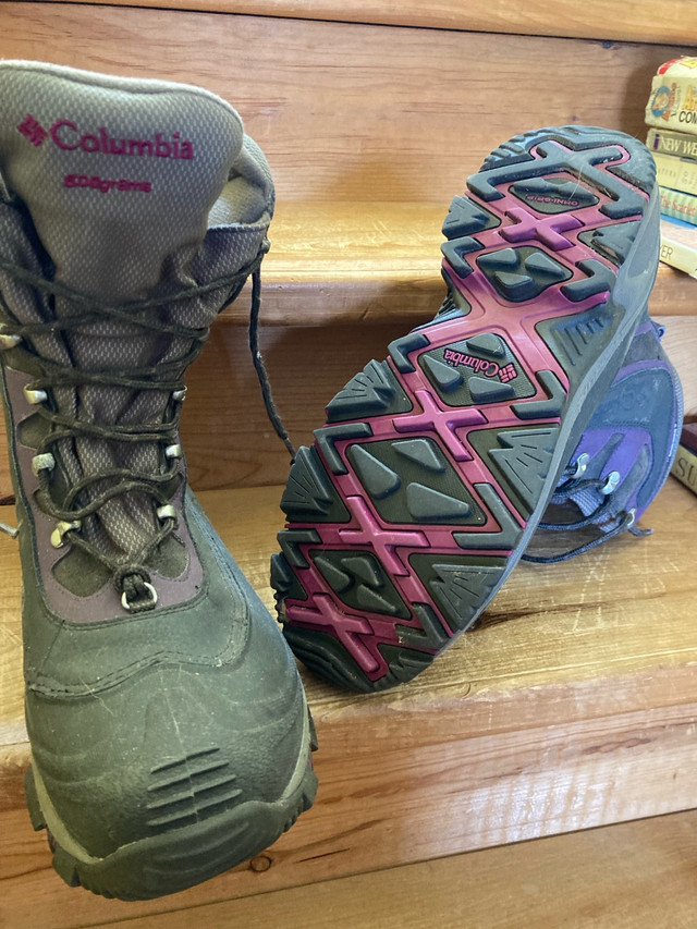 Women’s Columbia boots Pick up in Debert area or Tues in Truro   in Women's - Shoes in Truro