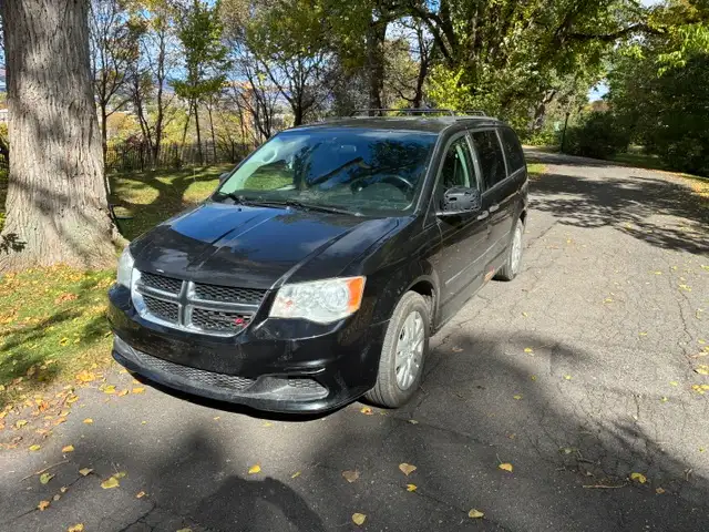 Dodge Grand Caravan585559228412088321
