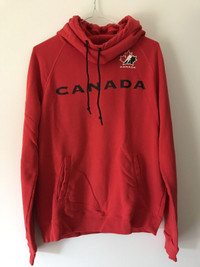 Canada Hockey Nike Sweater - Women’s L