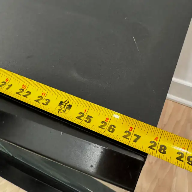 Black TV Stand - Meuble TV Noir avec portes vitrées in TV Tables & Entertainment Units in City of Montréal - Image 4