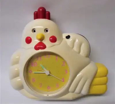 Rare Vintage Rooster Hopesonic Quartz Clock & AM Radio HE-881, View more