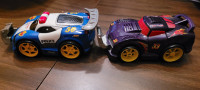 Deux autos Shake and Go de Mattel 2007