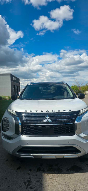 2023 Mitsubishi Outlander PHEV