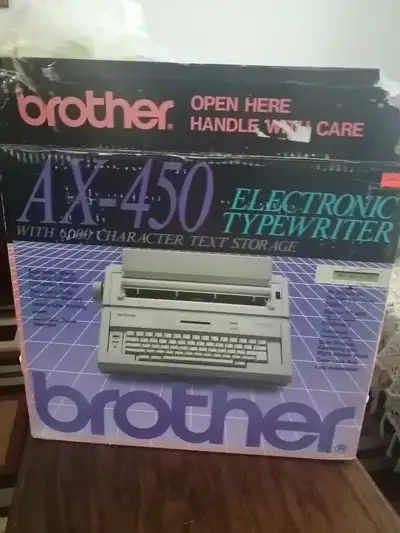 Moving Sale Brand New, never used Brother Electronic Typewriter, Model AX-450 with 6000 Character Te...