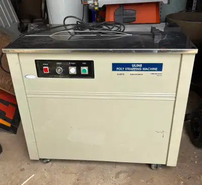 Poly strapping machine, View more