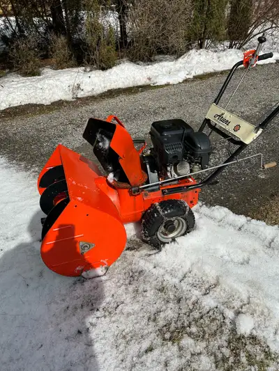 Ariens 24" Snowblower, View more