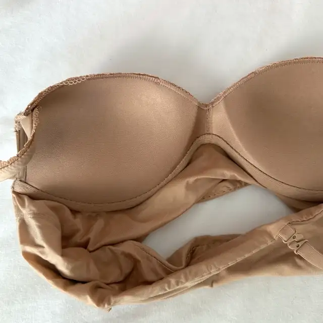 Victoria's Secret Body unlined tank bra63234604617729124