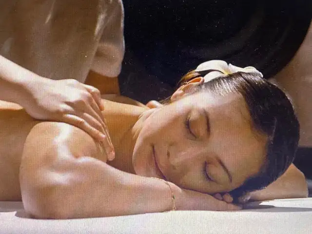 PROFESSIONAL RELAXING MASSOTHERAPIE64840203854465123