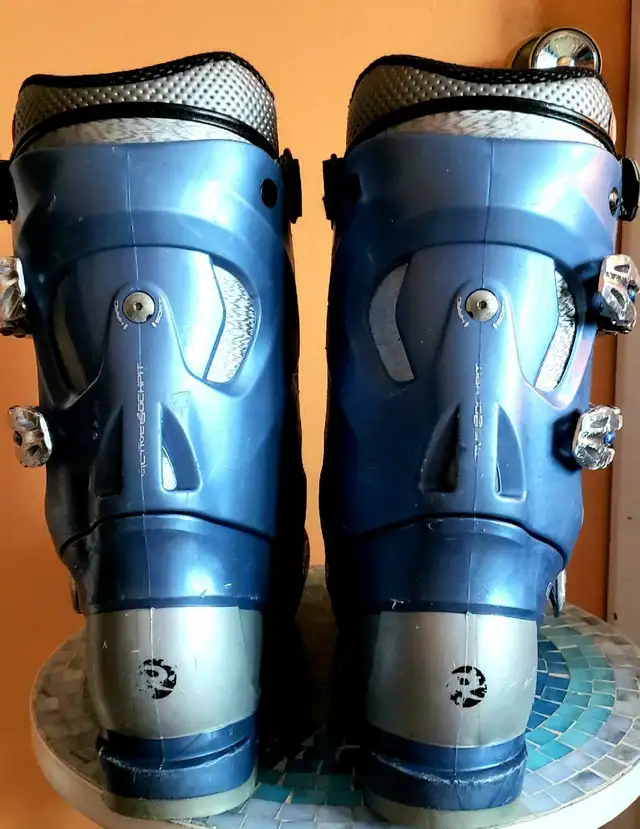 Bottes de skis alpin Rossignol Intense taille 26.5. in Ski in City of Montréal - Image 8