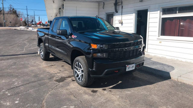2020 Silverado 4x4 in Cars & Trucks in Brandon - Image 3