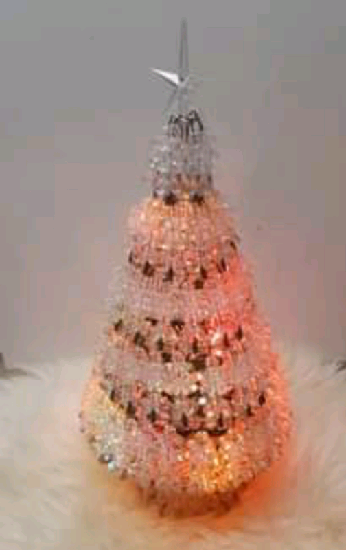Vintage Folk Art Safety Pin Clear Star Beads Christmas Tree  in Arts & Collectibles in Ottawa - Image 8