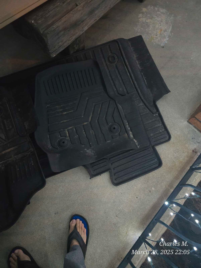 WINTER RUBBER MATS FOR F150 in Cars & Trucks in Mississauga / Peel Region - Image 2